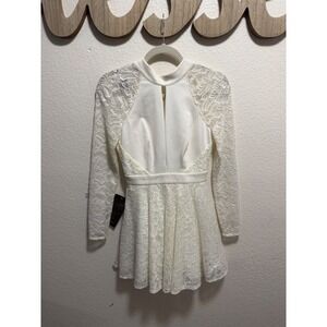 Bebe White Dress size XXS